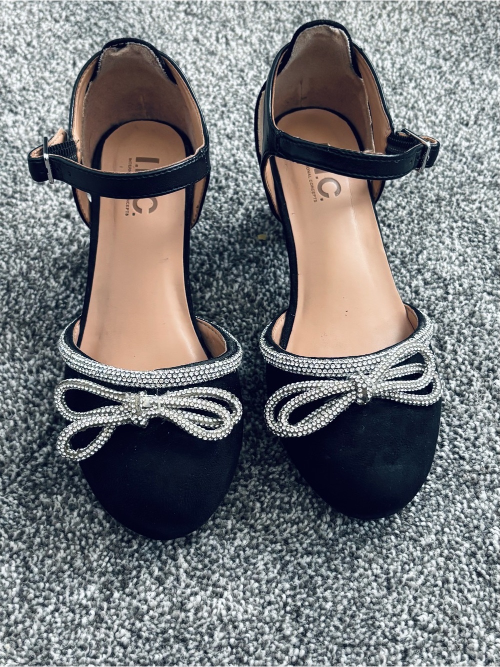 I.N.C. Girls Black Rhinestone Bow Block Heel Sandals | Size: (1)